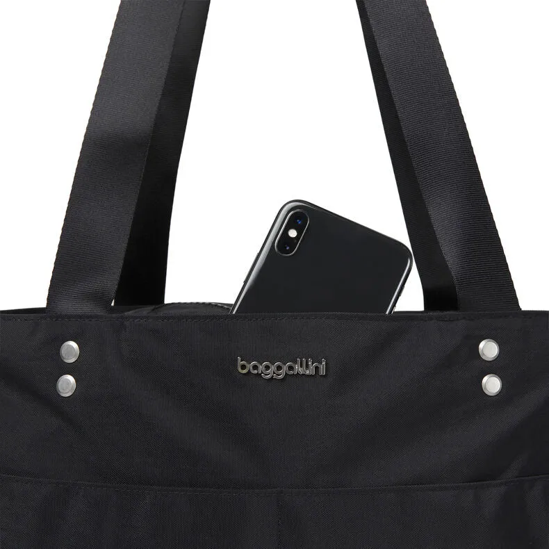 Baggallini Medium Carryall Tote